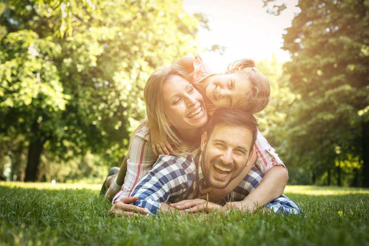 StonegroveFC's tweet photo. Here's to long, sunny days and memories that last a lifetime. Summer officially begins today! https://t.co/e2q0MhRDey