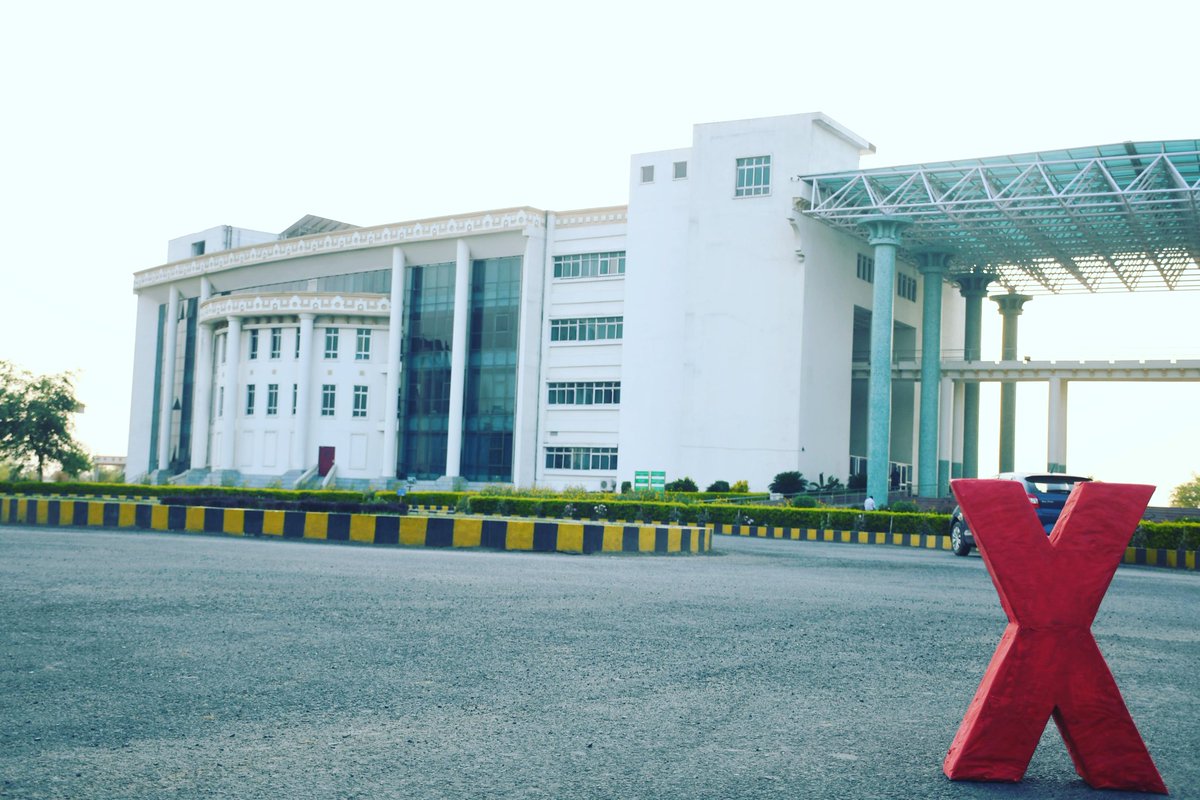 TEDxIITPatna's tweet photo. Buckle up your belts and be ready to get challenged on your way of thinking. We are here with *ideas worth spreading* providing neoteric information and a modish outlook on societal issues that need attention.
1st Sept'19 Mark your calendars.
#TED
#TEDx
#TEDxIITPatna https://t.co/MlipaYv7uN