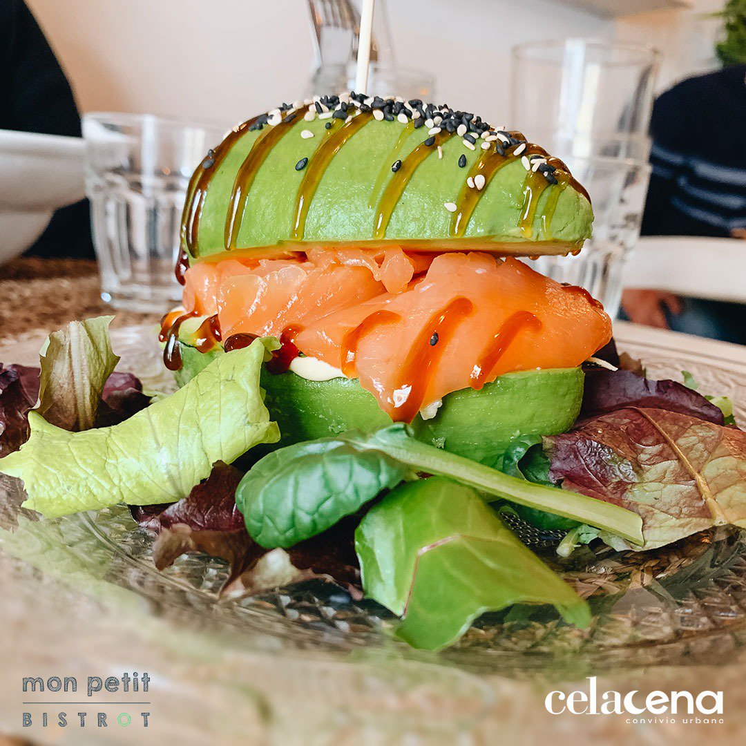 celacena's tweet photo. Momenti gourmet di questa edizione di #celacena2019 firmati #MonPetitBistrot https://t.co/DmxbSaaA1c