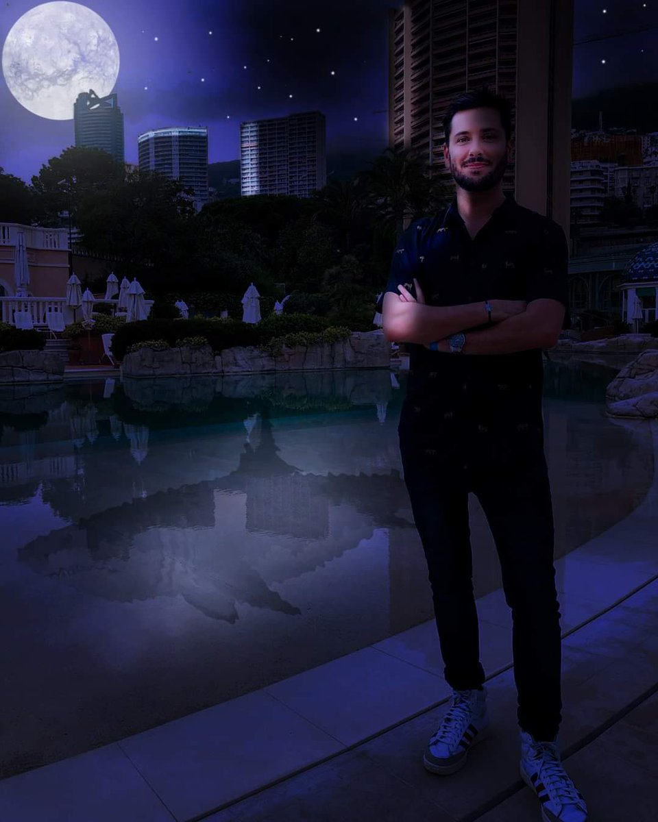 GraphicNicolas's tweet photo. @MaximeGueny 
#TPMPRefaitLAnnee https://t.co/F1G4WpJjqF