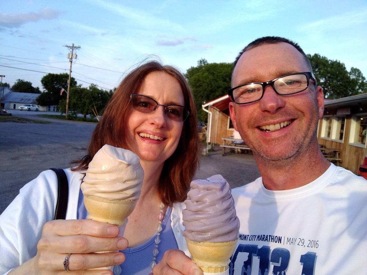 Dandeliondirtrd's tweet photo. What better way to celebrate the 1st day of #Summer than with #Creemees Seb's #SouthHero #Vermont https://t.co/BkaR0dZSgk