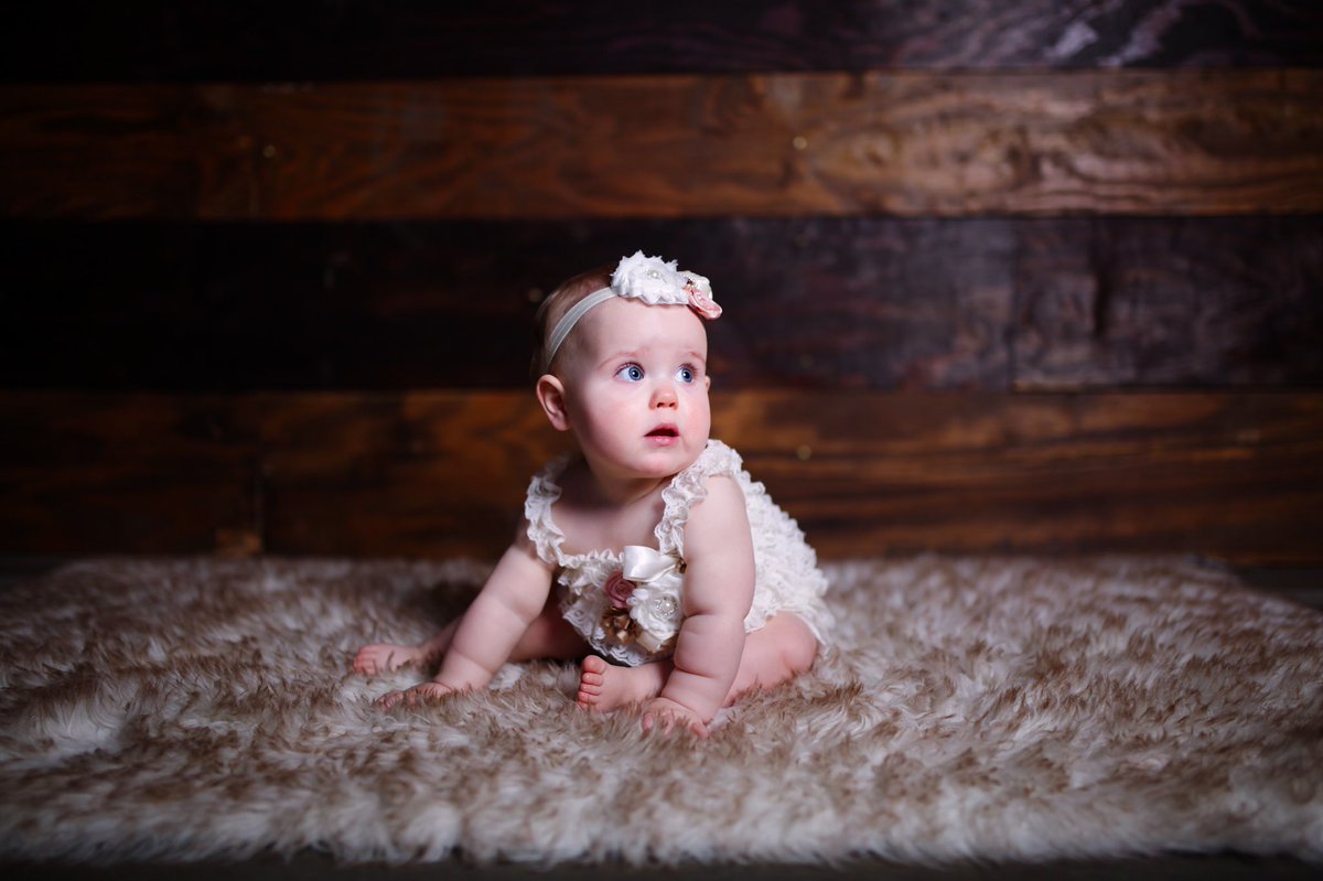 CBPhotogs's tweet image. Can we talk about this button nose and rolls on rolls?
•
Babies are near and dear to our hearts and we’d love to photograph your bundle of joy*! Send a message and schedule your session.
•
*Offer clearly includes fur babies too.
