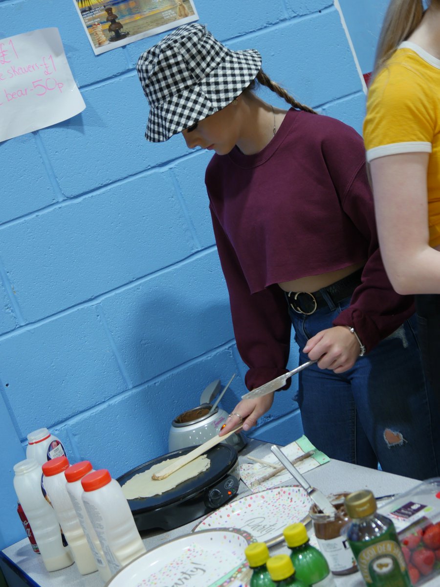 As part of their Skills Challenge, Yr10 pupils have hosted a Summer Fayre for KS3 pupils, whilst others have been working to improve the school environment.KS3 thoroughly enjoyed their time at the Fayre, in between their Pencoed Pride sessions.