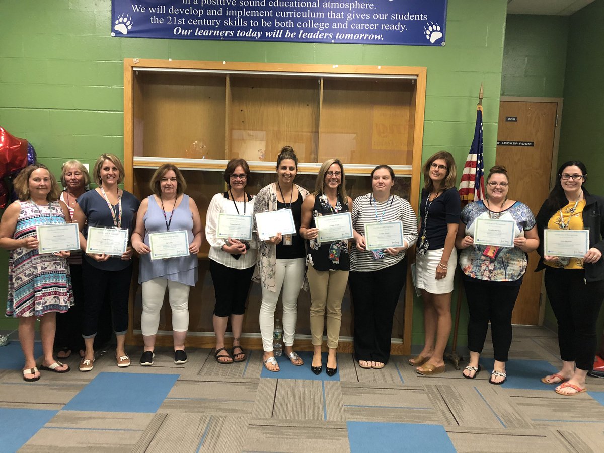 WUFSK8's tweet photo. Wheelerville teachers presented with certificates after piloting a virtual professional development program with BetterLesson that creates innovative and student/centered PD. Working with coaches teachers utilized this process to enhance teacher and student engagement. Great job! https://t.co/4vnNltfIcS