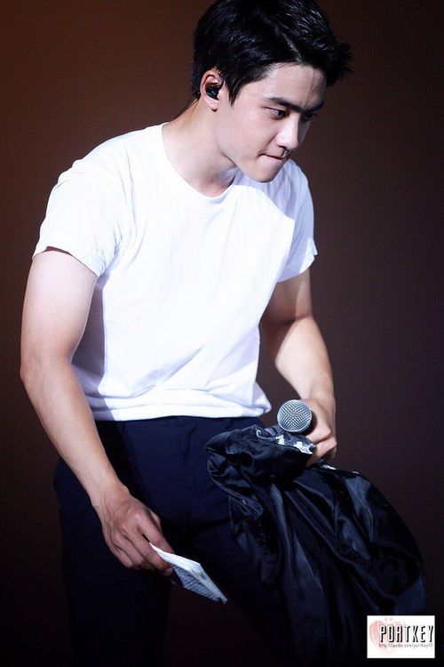 까우 lll tweet media