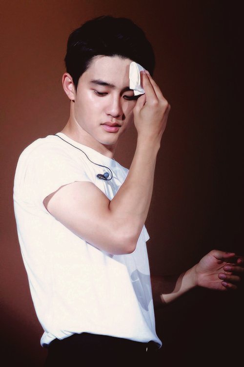 까우 lll tweet media
