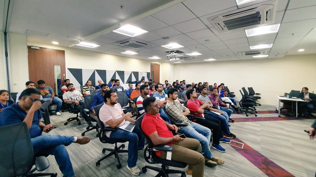 Tesco_Bengaluru's tweet photo. Dinesh &amp; Ritesh Agarwal from DXC had a session to decode the complexities of Scriptless Test Automation &amp; Monitoring using AI / ML RPA &amp; Service visualisation while our colleagues Chandra Pandey &amp; Vikas Singh answered questions on SRE &amp; DevOps #TescoIgnite19 @TescoTechnology https://t.co/kIkkgxKw72