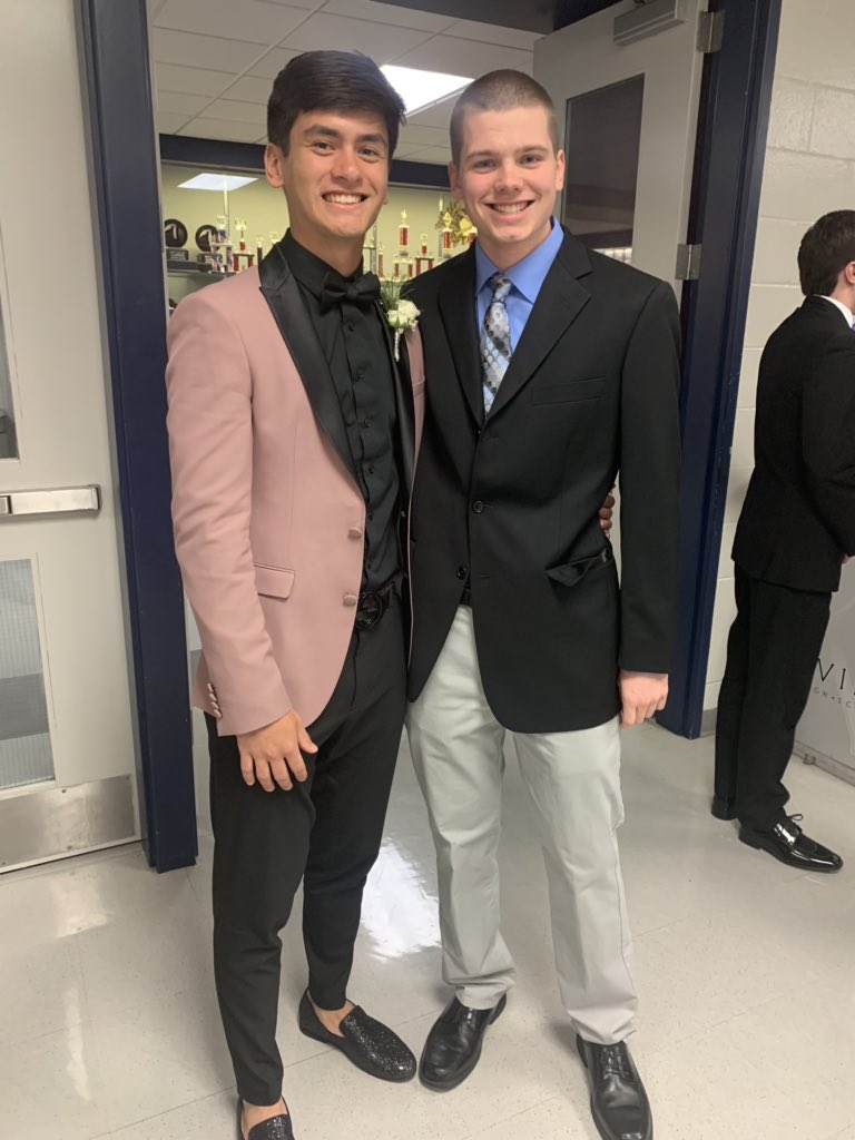 happy birthday KT😎 thanks for being my best friend &lt;3 <a href="/KyleThompson48/">Kyle Thompson</a>