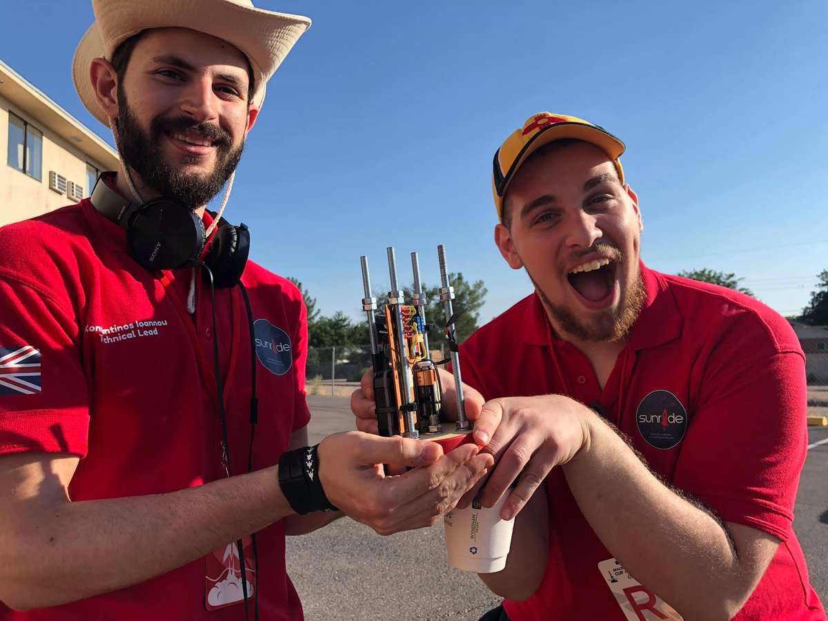 TheAMRC's tweet photo. Good luck to @sheffuni student team #SunrIde who launch their ‘Helen’ rocket at @Spaceport_NM today. It was an absolute pleasure for @TheAMRC to play a small part in the build. You can watch the live launches in New Mexico here: https://t.co/UxfQy9YgBW  
  
#toinfinityandbeyond https://t.co/QJS0LYVg16