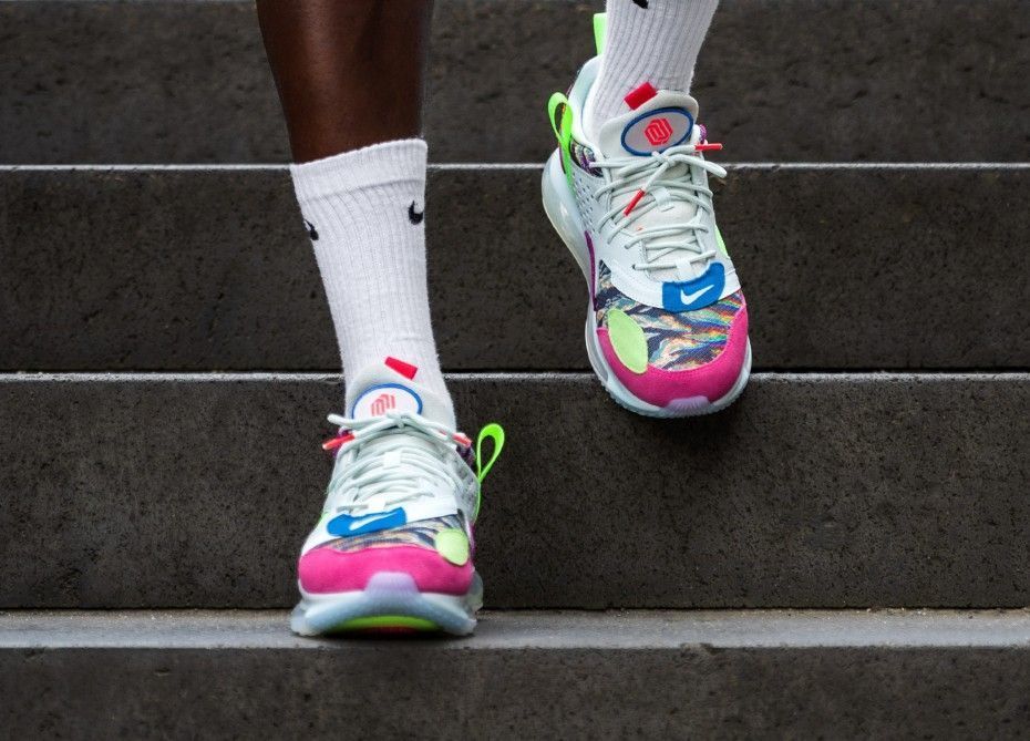 nike air max 720 obj slip on feet