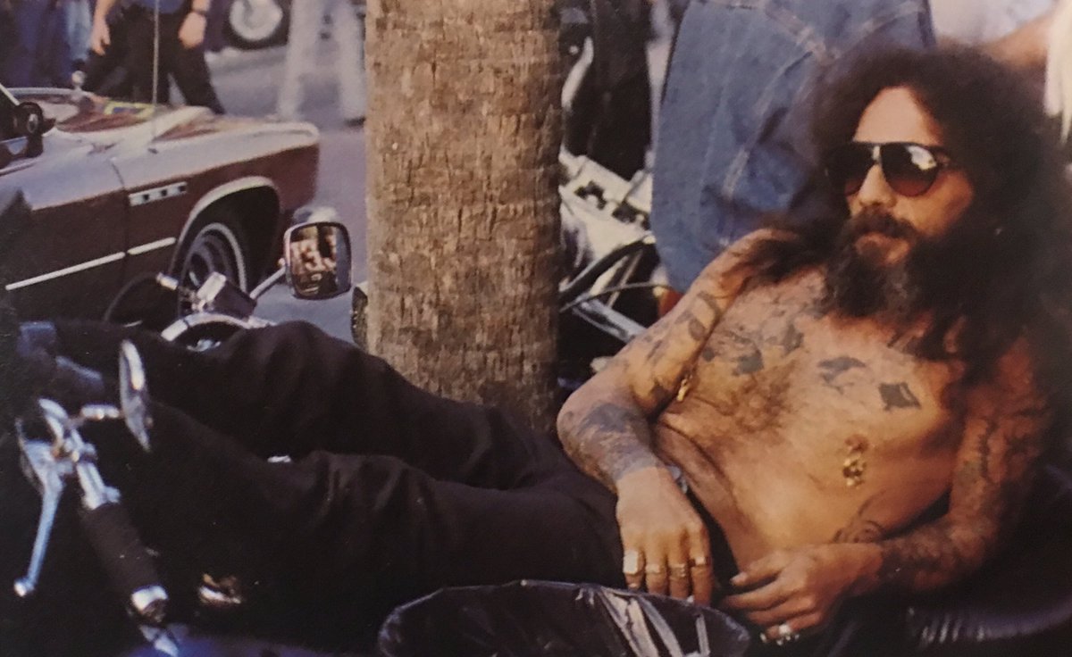 TheChopperLife's tweet image. I only wish I could be this laid back in life.   #highstrung #iworktoomuch #norest