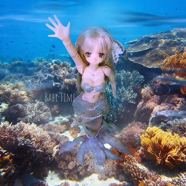 Under the see Time!
Hello everyone, she is my mermaid 😍😍 I love her so much, finally I've take a new pic of her ⭐⭐
.
.
.
#summer #mermaid #doll #mermaiddoll #custom #repaint #dollcollector #dollartist #art #japandoll #pureneemo bit.ly/31JQjL7