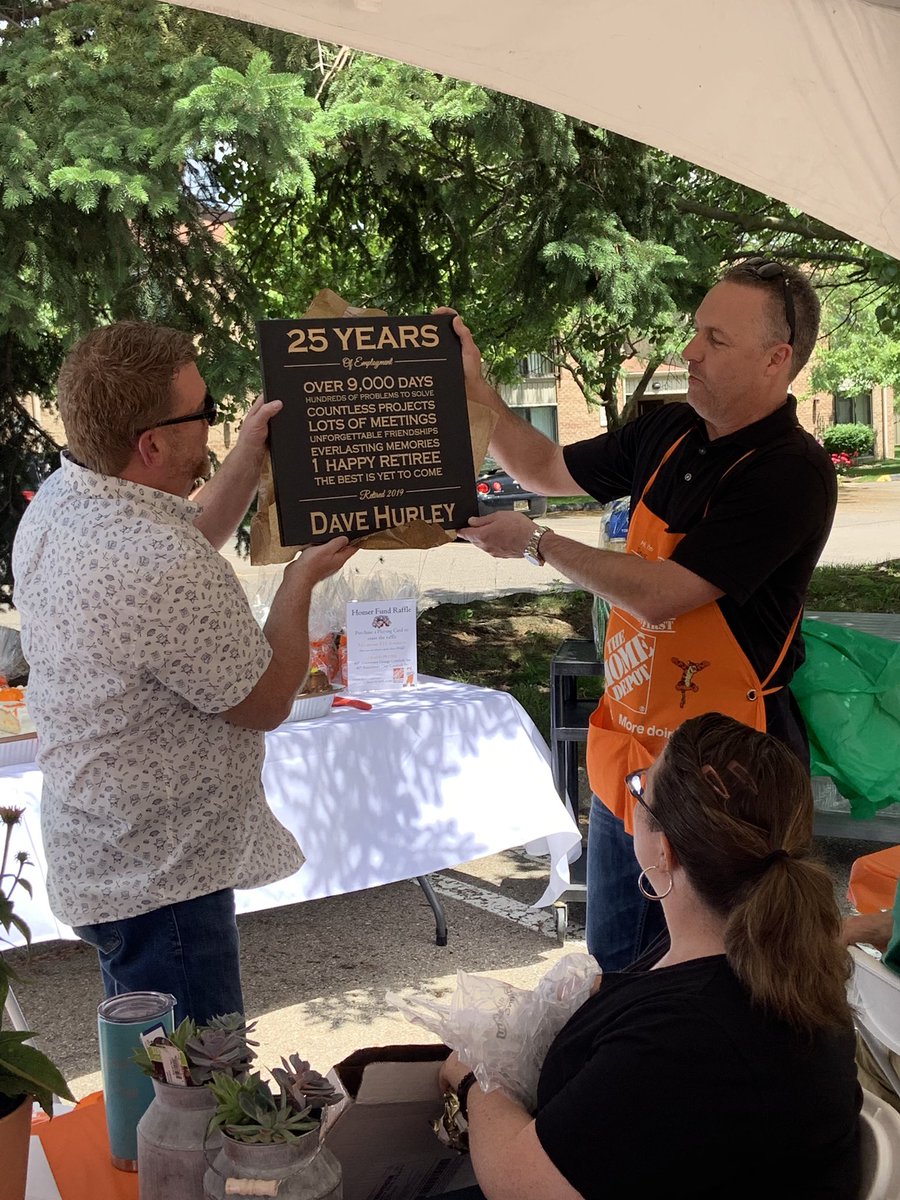 Great day to celebrate in the Mighty MW! We celebrate the 40th Anniversary of The Home Depot this week! What an amazing company we are all blessed to work for! We also Thank <a href="/Dave_HurleyTHD/">Dave Hurley</a> for 25 Amazing Years in the Midwest Region! Thanks Dave for all you have done for the MW!