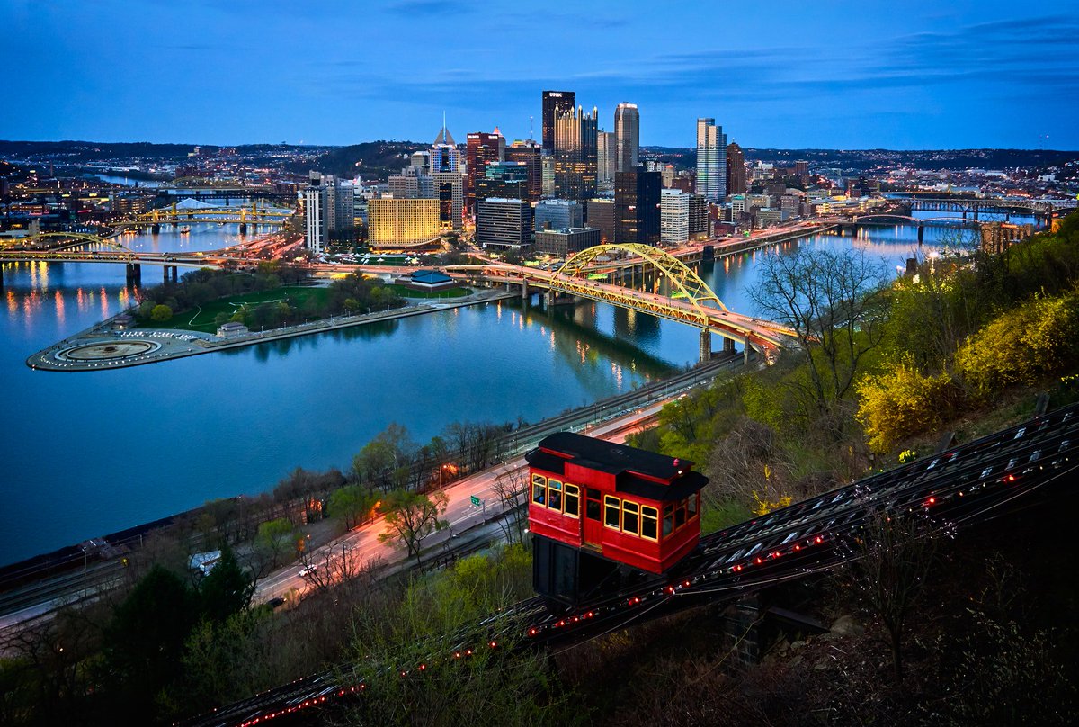 districtenergy's tweet photo. Heading to Pittsburgh! Looking forward to meeting with more than 800 attendees (and climbing) and having many in-depth conversations with you about the future of District Energy. Thanks Pittsburgh for hosting @CityPGH @resilientPGH 
@100ResCities @billpeduto #DistrictEnergy2019! https://t.co/TcbmVijijk