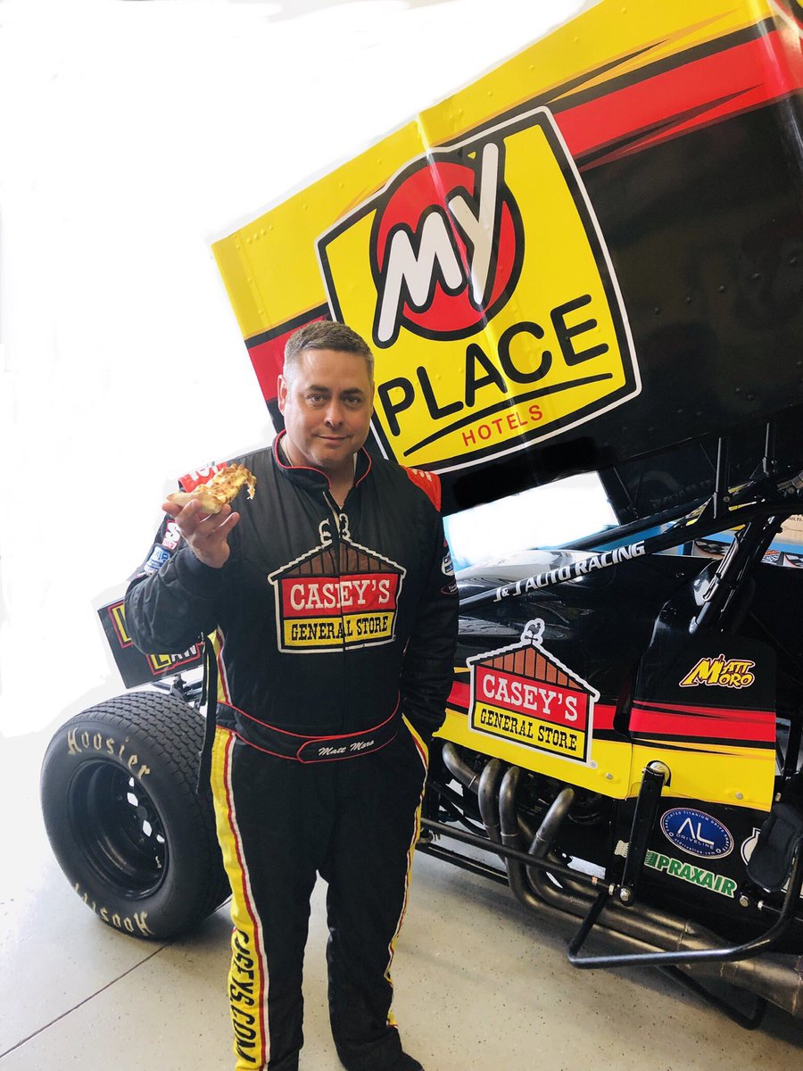 Matt Moro and the Casey’s Racing Team loves Summer and Casey’s pizza #SummerSelfie