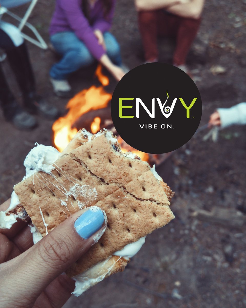 betterwithenvy's tweet photo. S'mores are #betterwithenvy 
.
.
Keep out of reach of children. For use only by adults 21 years and older. #camping #outdoor #wilderness #campfires #smores #foodporn #getout #wander #travel #cannabis #vibeon #cartridges #shatter #weed #cannabiscommunity #nevadacannabis #nevada https://t.co/gX6CsvBTs6