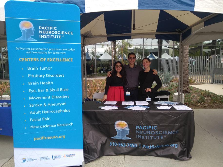 PacificNeuroPNI's tweet photo. Cargiver Wellness Day sponsored by Alzheimer's LA is in Van Nuys today.
#PacificBrainHealth brain coaches @RyanGlatt2 & Lesley Bell and #PacificNeuroFoundation's Nikki Mena are available to answer any questions.
Treatment & support: 310-582-7641 | https://t.co/QaDedd7OFB https://t.co/UuKMOSYvjO