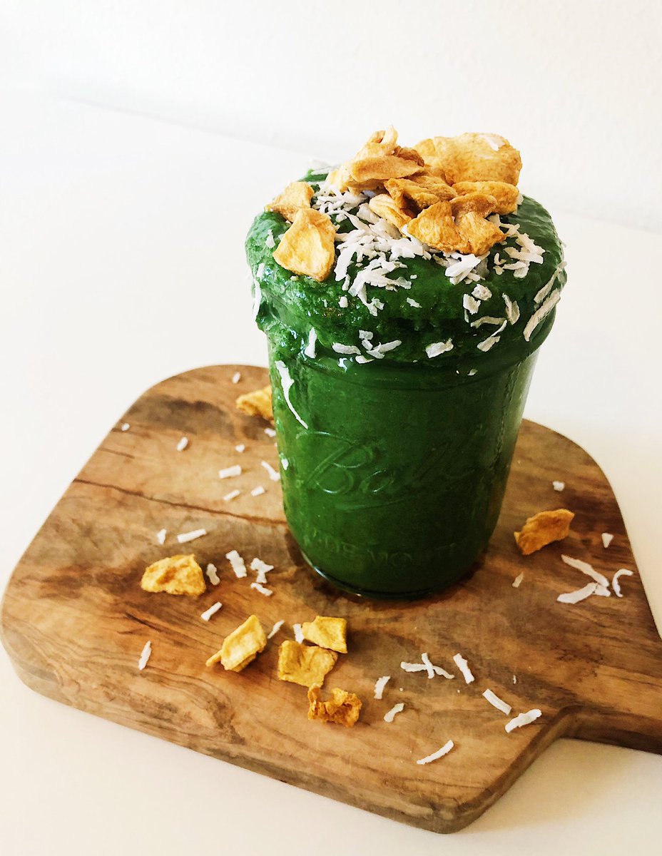 No better way to celebrate #InternationalSmoothieDay and the #FirstDayofSummer than with a smoothie topped with our delicious Crunchy Mango Bites ☀️🥭 instagram.com/p/By-1gUIJuAA/…