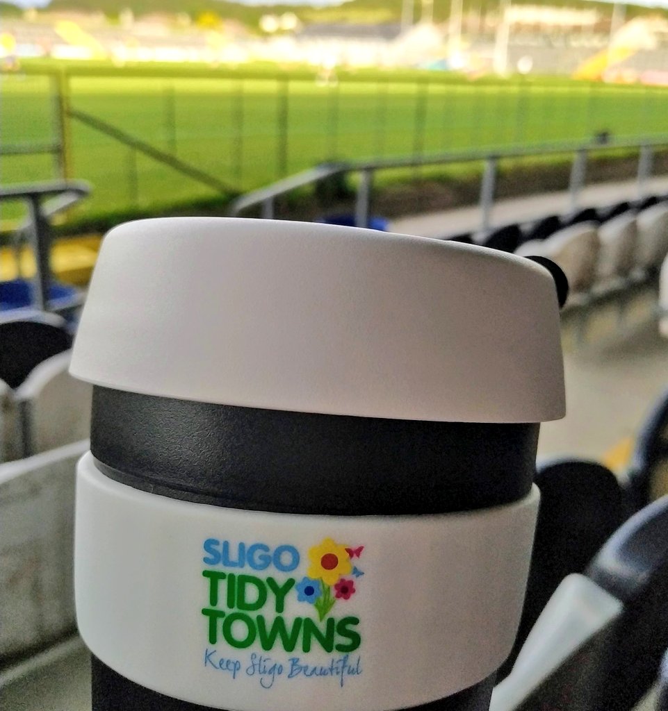 Marie_Casserly's tweet photo. Love the new @sligotidytowns 'Keep Cup' in the Sligo colours @sligogaa #sligogaa #tidytowns #workingtogether #lovesligo 🏁🏁 https://t.co/HBQ1JkjCt8