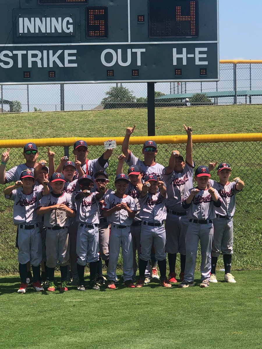 arlington_twins's tweet photo. ⚾️⚾️ARLINGTON TWINS!!!⚾️⚾️
2019 AAYBA Platinum Division Champs!
8-0 for the tournament.  Boys were on FIRE!🔥🔥🔥 https://t.co/GHHiHDByCW