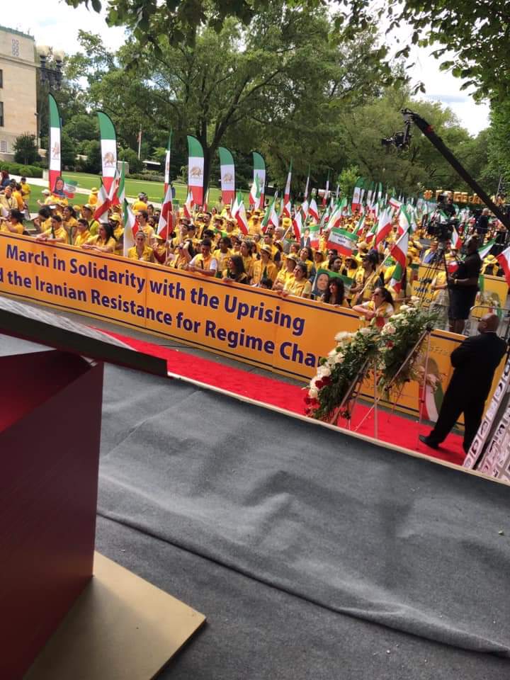 4FreedominIran's tweet photo. 10:40: A large number of Iranian-American supporters of the main democratic opposition group People's Mojahedin Organization of Iran #MEK/#PMOI have already gathered outside the U.S. State Department,
#March4RegimeChangeByIranians #IStandWithMaryamRajavi #FreeIran https://t.co/YA8ZWI5hWd