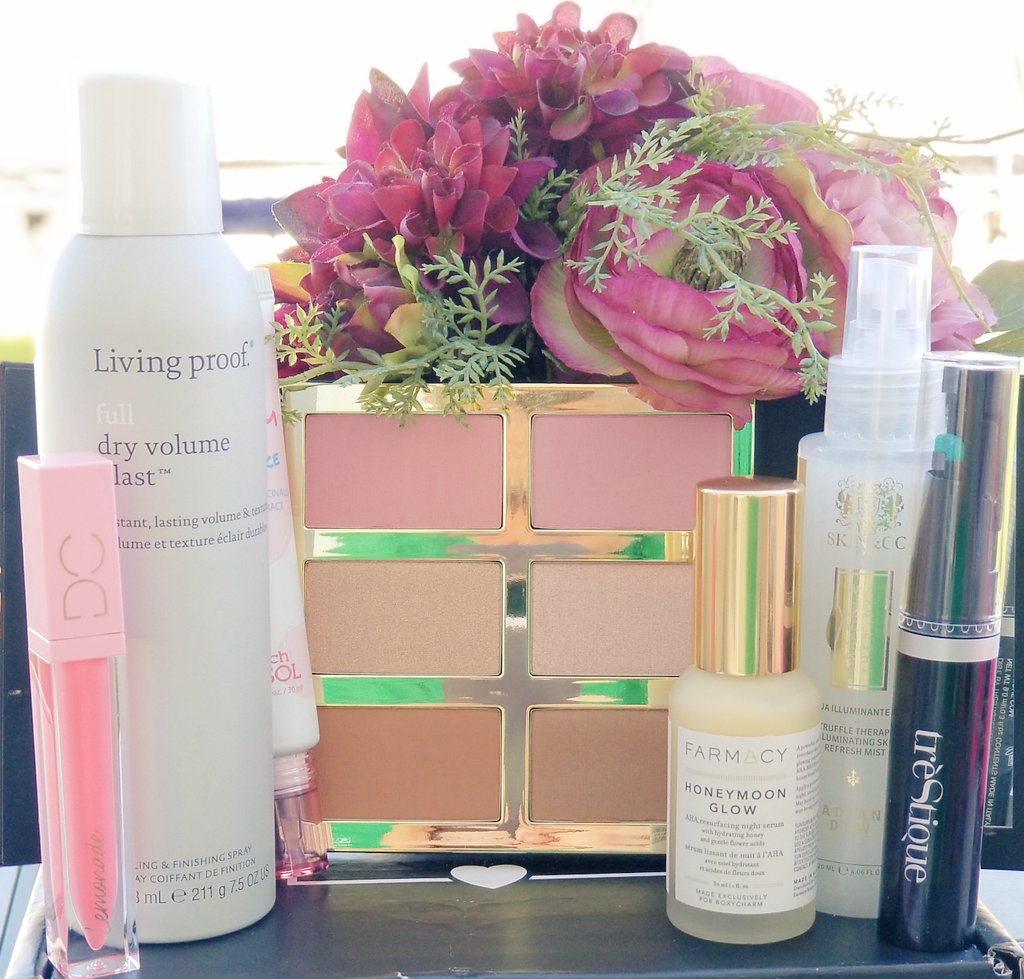 GaBeautyGirl's tweet photo. @boxycharm makes me happy. I ❤ getting suprise makeup goodies in the mail. And #boxyluxe is the 💣.

#boxygetaway #boxycharm #makeupbox #subscriptionbox #stylishmom #palettes @treStiQue @touchinsolUS https://t.co/8WyGHNcQ3Z