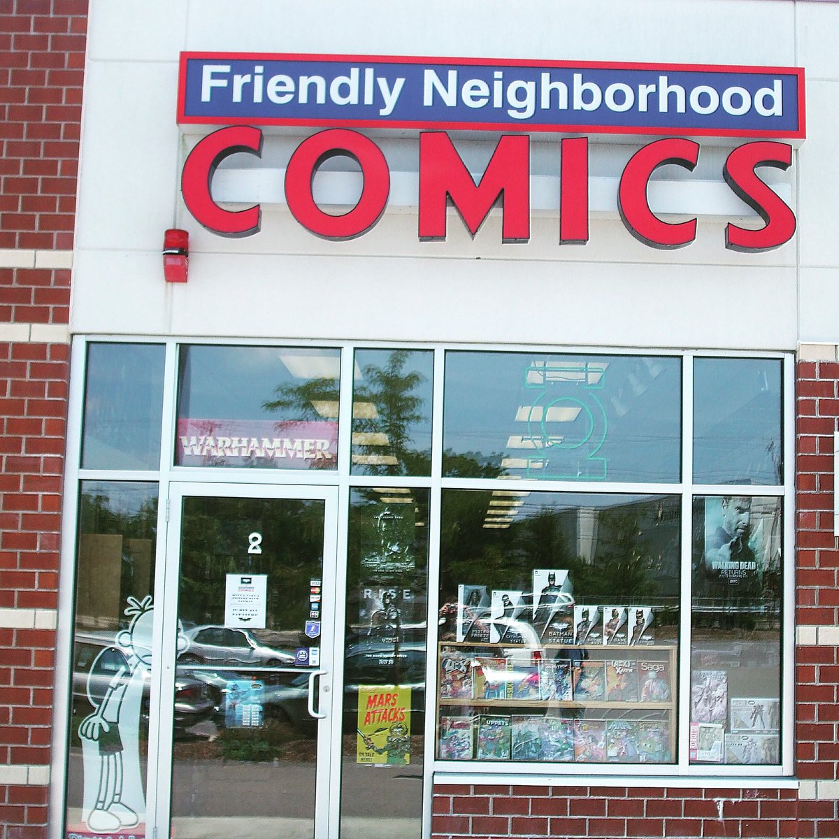 PageSplash's tweet photo. .@nerdylumberjack
 &amp; @dollarstorefilm
 will be at @fnccomics
tomorrow (Saturday June 22 ) signing issues of #TheLegendOfBeardFist ! ✍🏼📚🧔🏻👊🏼 #comics #art #beard #splashpage #splashpagecomics  #indiecomics #comicbookstore #newengland #indiebooks #friendlyneighborhoodcomics #ma https://t.co/5CCTDnKH0O