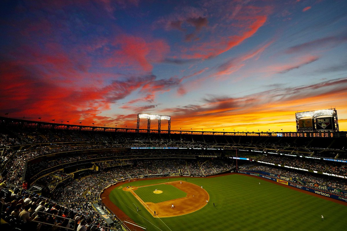 MLBsocial's tweet photo. Make this your summer home.

Join our social media team: https://t.co/karIhWB6Gq https://t.co/MgrLG5bxOs