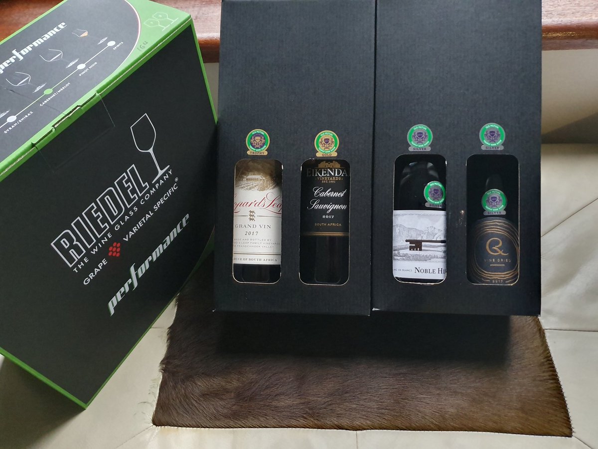 Martin Fourie On Twitter What A Privilege To Have A Taste Of The Very Best Of Cape Wines At Omtws2019 Omtws Congratulations To My Client And Lucky Draw Prize Winner Rachel Erasmus
