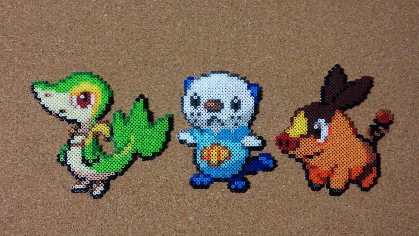 ポケモンアイロンビーズ けい Ar Twitter ポケモンブラック ホワイトの御三家ツタージャ ポカブ ミジュマル作ってみました ー アイロンビーズ ポケモン Pokemon