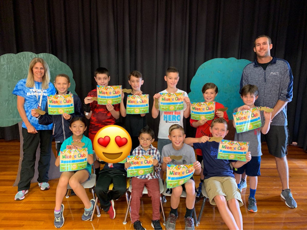 TremontPhysEd's tweet image. Tremont’s top leaderboard student athletes! They received certificates and Golden sneaker awards for running 20 to 30 miles in pe class. @PMTRE_principal @PatMedAthletics @ShapeOurFuture @PatMedSchools @MikeKaminskiPE