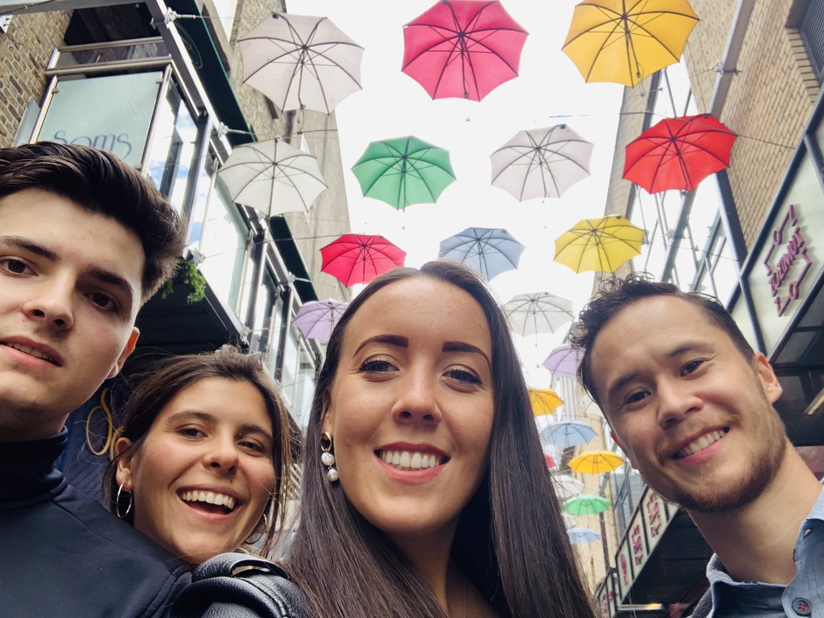 Judy05959208's tweet photo. Checkpoint 6 ☂️☂️☂️☂️☂️☂️☂️☂️☂️☂️☂️☂️☂️☂️☂️☂️☂️☂️ #odontherun #exploreoracle 💙💙💙💙💙💙💙 https://t.co/zBtTmtDqTA