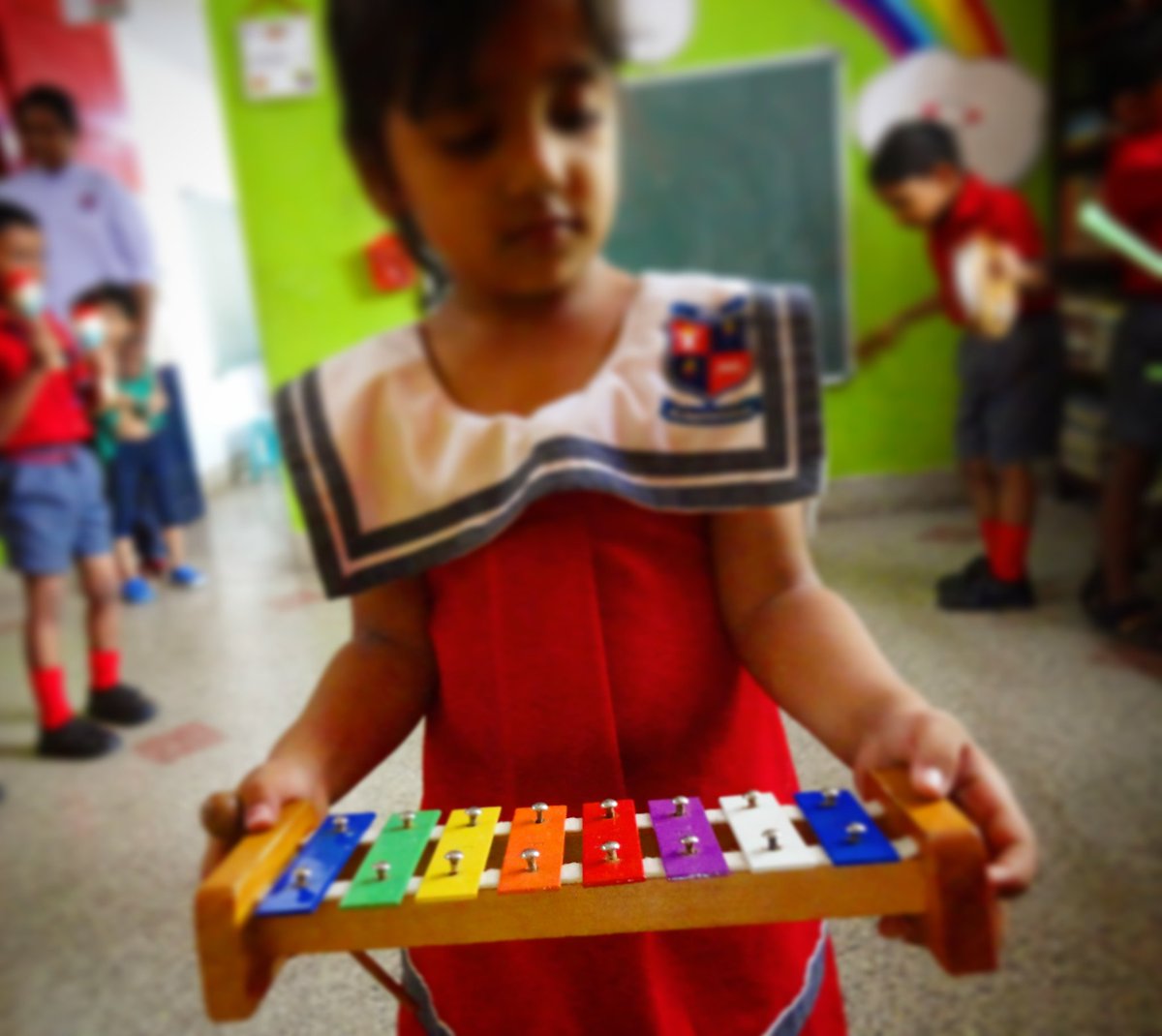 StMarksSchools's tweet photo. Choosing their favourite instruments during their Expressive Music session & having fun. #ExpressiveMusic #Extracurricular #SelfExpression #SelfIdentity #Creativity #SelfConfidence #InnovationSchool #HolisticDevelopment #EQ #ChildCentric #CrossCurricular #Pedagogy #MotorSkills https://t.co/L36Tk5DFfz