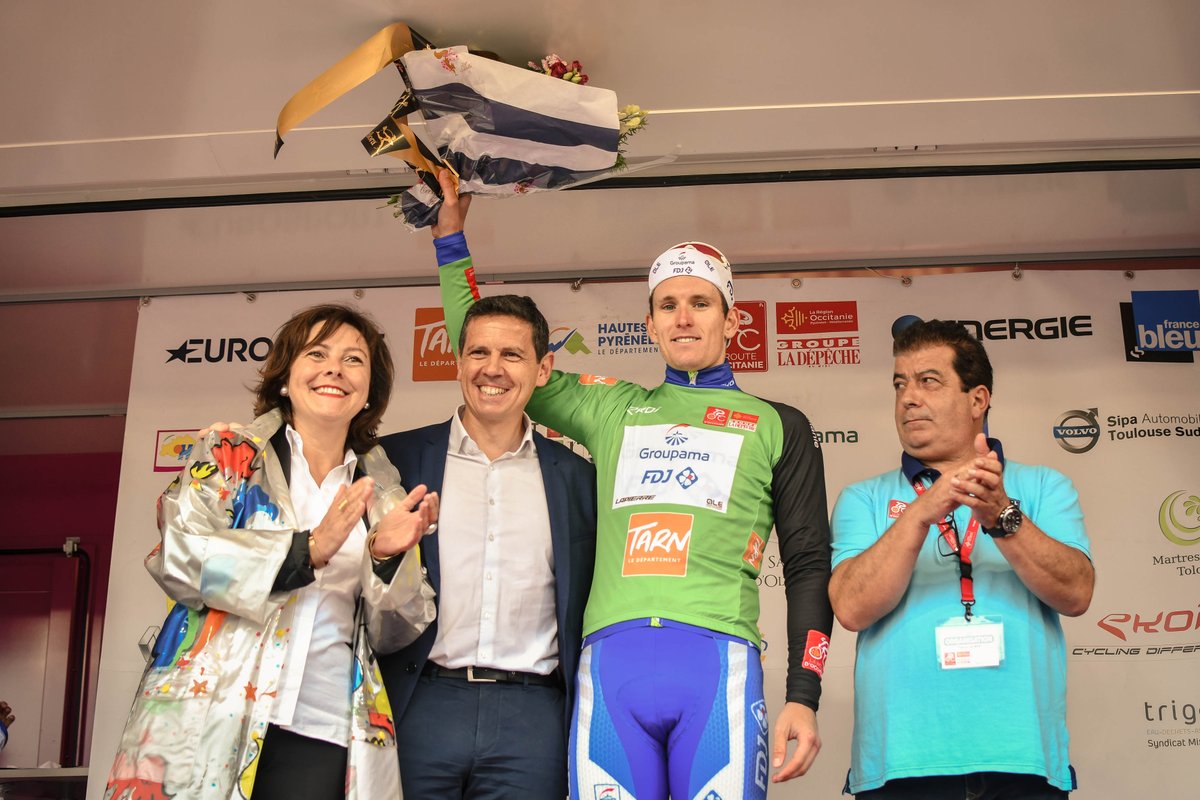 RouteOccitanie's tweet photo. Après 2016, @ArnaudDemare retrouve le maillot vert. Le ramènera-t-il encore une fois à Clermont-Pouyguillès ? 💚
#RDO2016 https://t.co/KoFwbS1Nvl