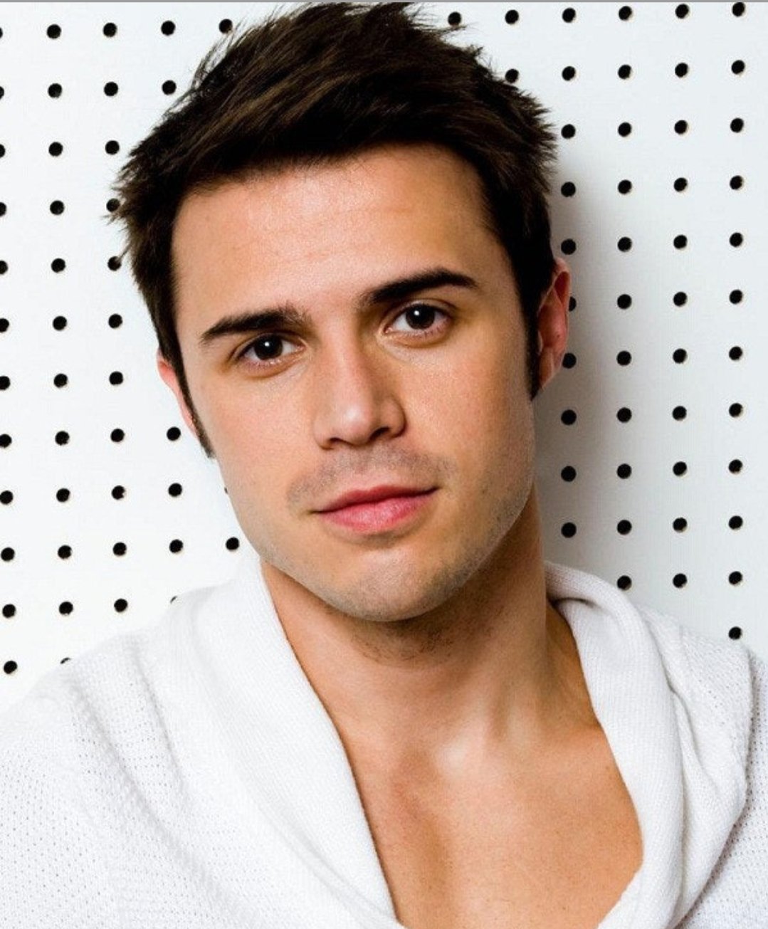 Happy 34th Birthday Kris Allen      