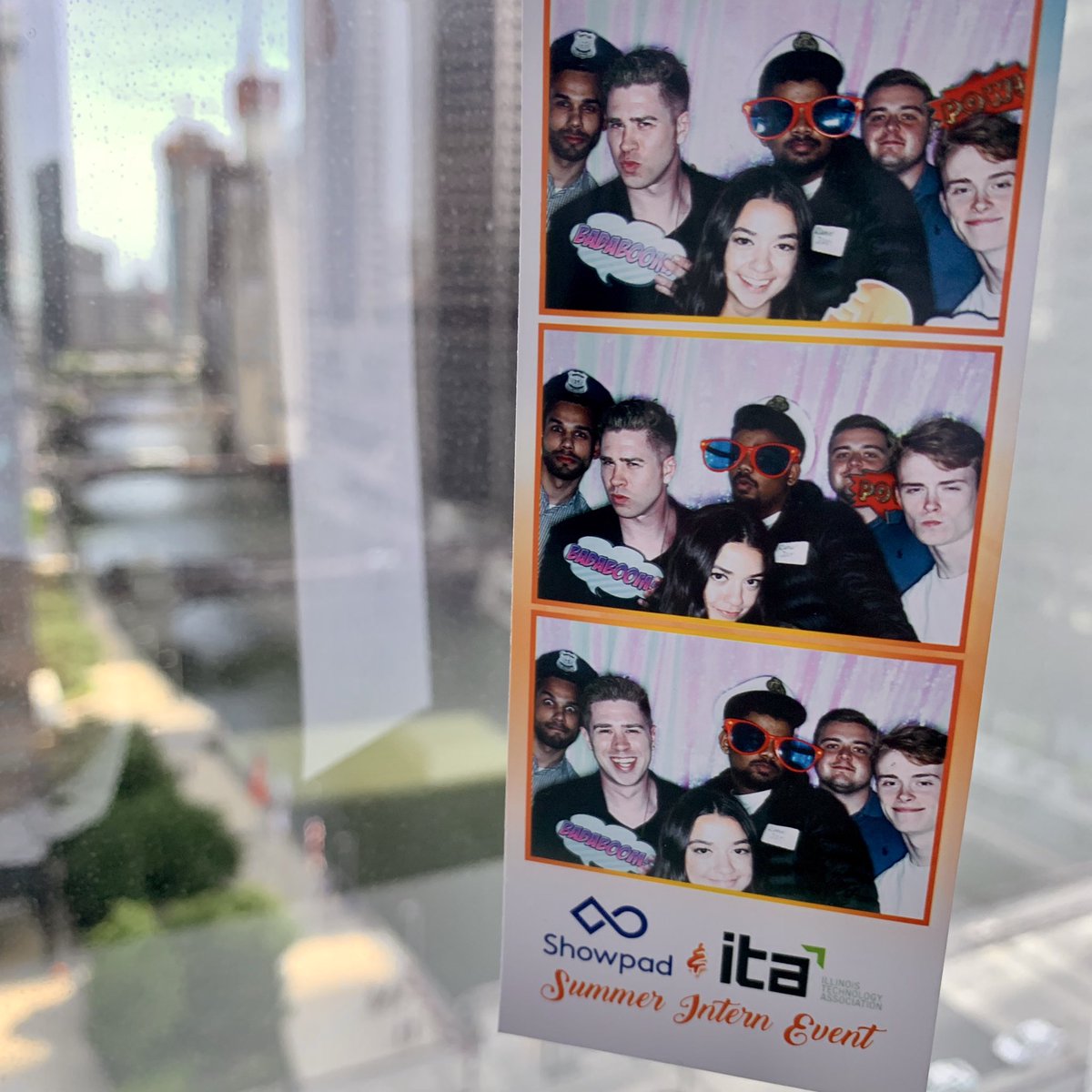 Trading_Tech's tweet photo. Our #TTinterns had a great time attending @ITAbuzz’s #ChiInternsUnite summer kick-off hosted by @Showpad to learn more about the always-growing #chicagotech scene and meet fellow tech interns. https://t.co/LDmw2VCCFQ