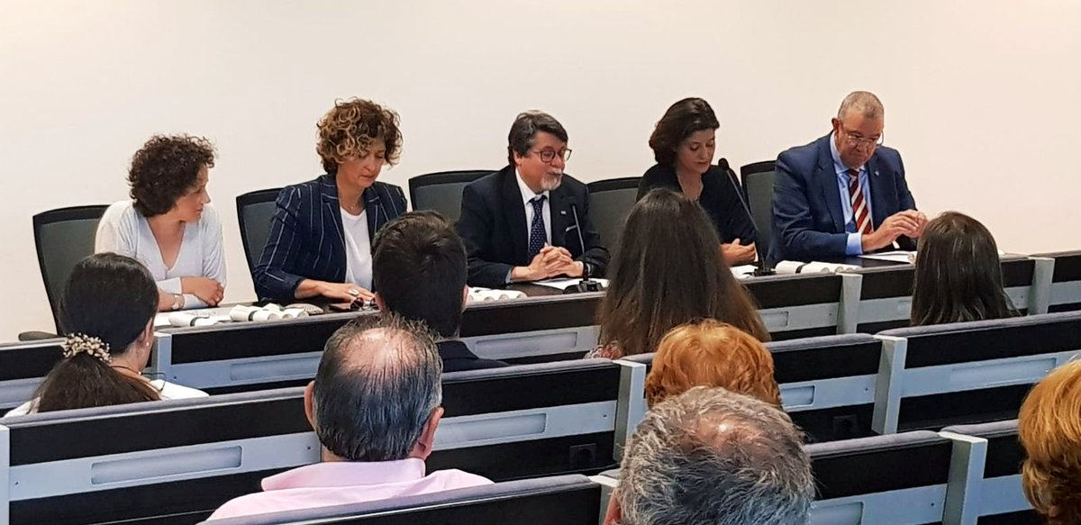 uc_enfermeria's tweet photo. Hoy celebramos en @uc_enfermeria la clausura de la VIII edición del Máster Universitario en Gestión Integral e Investigación de las Heridas Crónicas. Enhorabuena a nuestros estudiantes y profesores por su esfuerzo y dedicación este año @unican @Estudiantes_UC https://t.co/vbzfuznQt2