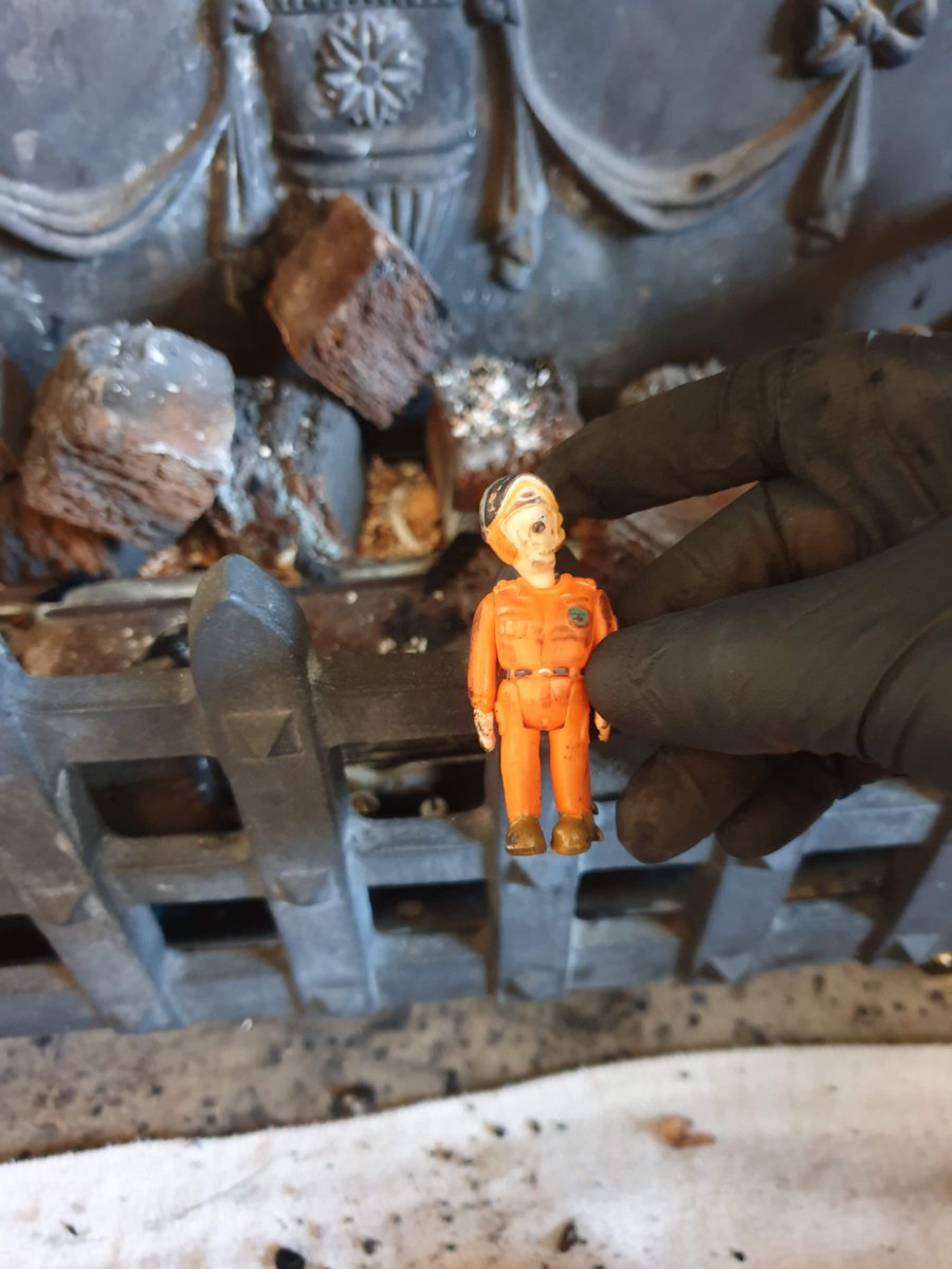 We know these fires look real and you'll be surprised what weird and wonderful things people throw onto these.

Don't worry our engineer saved orange man - albeit suffered loss of sight in one eye but he got off lightly..😁

#Nwalestweets #chestertweets #Wrexham #Chester #GasSafe