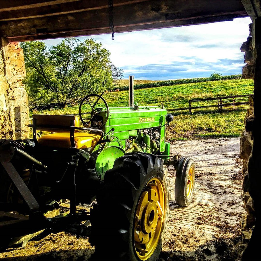 Welcome #SummerSolstice we have missed you! Photo by Andrew Meier #JohnDeere #NewPartsforOldTractors #SteinerTractor #WinningPhoto #PhotoContestWinner #CatalogPhoto #TractorPhoto #FarmLife