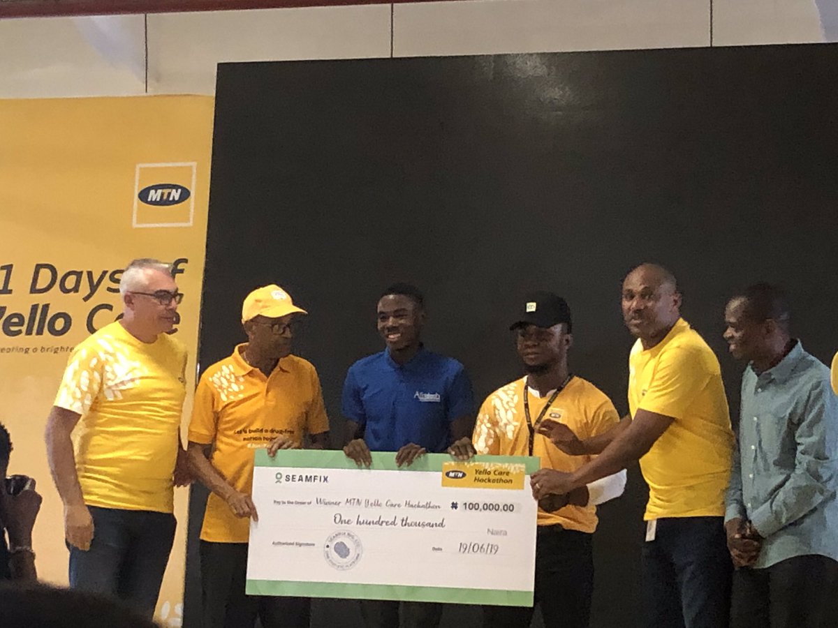 bloodshareng's tweet photo. A new journey has begun at @MTNNG 

@Mazen_Mroue thank you for your kind words. @chinookNG thank you for your sponsorship. @seamfixltd thank you for support. 

@bloodshareng is here to be the stitch in time that saves a life. https://t.co/lM4qOY5IcX