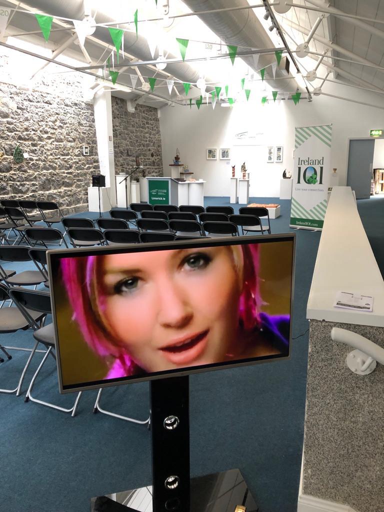 ireland101com's tweet photo. @didoofficial you;re here in spirit! #omalleygathering Limerick! https://t.co/DiyV90QJig