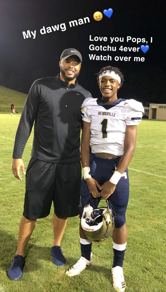 JacobiWright's tweet photo. Absolute father figure. This is family and will be forever. This one hurt...... #LongliveCP 😰❤️ https://t.co/U4l3cZ5KpA