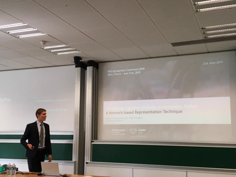 RnDMgmt2019's tweet photo. Frederico Paolo Zarqa from Politecnico di Milano presenting his work on how to visualize cognitive diversity in innovation teams through network basse representation techniques. @polimi 
#RnDParis2019 https://t.co/EenNfyX9nB