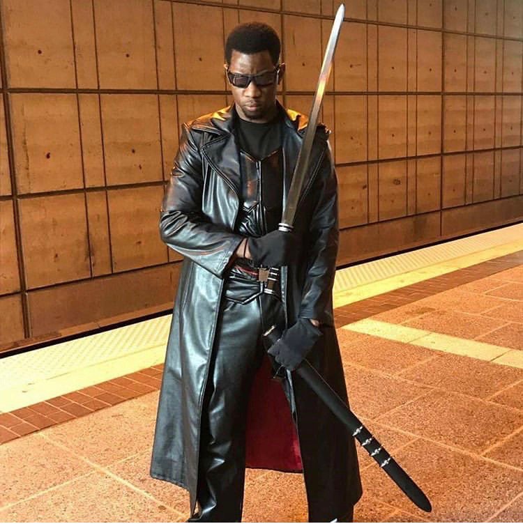 We Are Black Cosplay on X: “I don't need to be hold the page to take its  offer! For that, all I've got to do is say-YES!” Cosplay: Blade Cosplayer:  @usualrangers6 #beautifulcosplay #