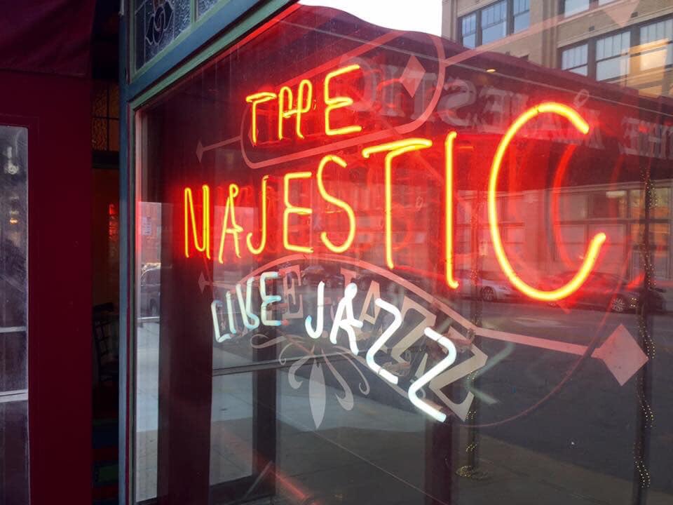 RickWmusic's tweet photo. Low Notes this eve at @TheMajesticKC with John Blegen and Charles Gatschet!  We are swingin from 7 til 11.  #swing #swingmusic #uprightbass #guitar #clarinet #saxophone #woodwinds #downstairsdining  #kcmo #downtownkc #makeareservation https://t.co/4SPhxJoJxT