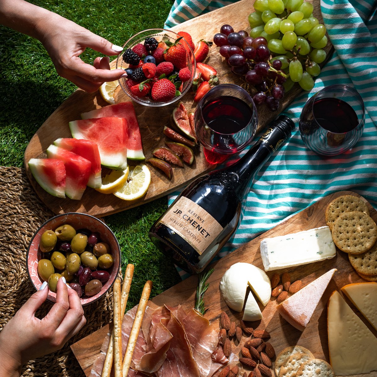 First official day of summer = another good reason to celebrate! ☀️ Take out your finest blanket and sit comfortably for a picnic, with our Merlot-Cabernet Cuvée Reserve. 🍷#ShareThePleasure