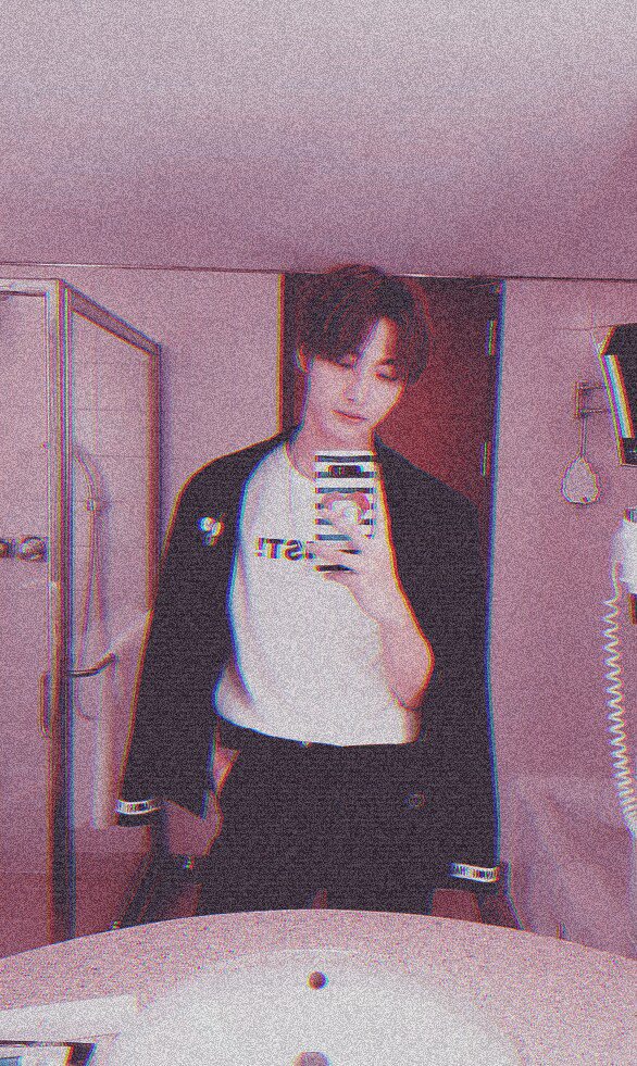 ateezoone's tweet photo. ✩ꜜ    ɯe hαve α dαte tonıght...♡

        ❝ #ATINYselcaday ❞
     #ATSD #ATEEZ #에이티즈 https://t.co/ynTRnsNC2T