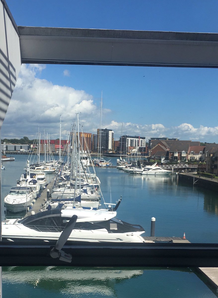 Keygrove's tweet photo. It’s Friday and the sun is shining. A very happy weekend from everyone at Keygrove #viewfrommyoffice ☀️ https://t.co/vFi5dEGDYb