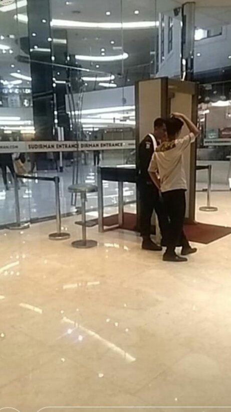 will_tone's tweet photo. @Nadila_JKT48 See you tomorrow 😝 https://t.co/r7AdRwXAiw