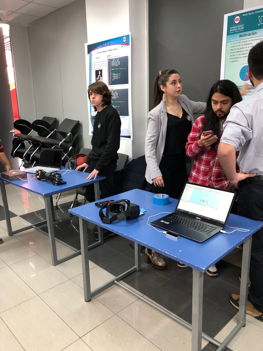 get_map's tweet image. Mini-expo de hoy #miniexposmart @communityLab4u